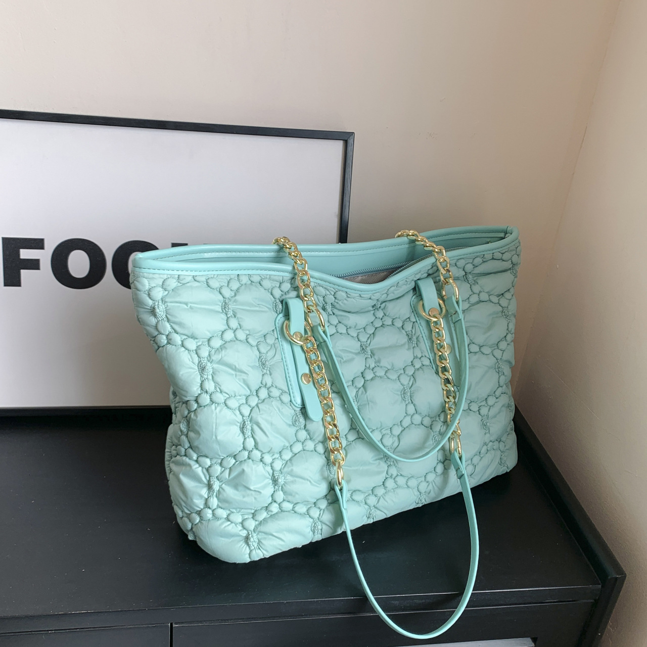 Luxury Brand Designer Bag 2025 New Women's Bag Tote Bag Nylon Zipper Handbag Fashion Simple Trendy Practical Women's Bag