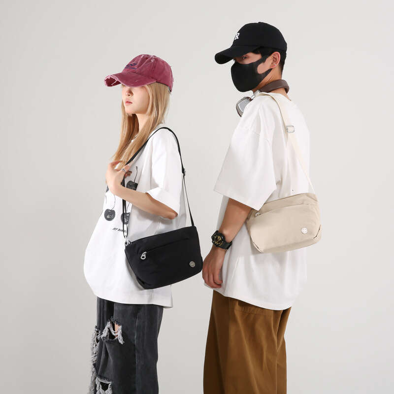 New Mobile Phone Small Men and Women casual Bags Designer Women Sports Student Crossbody Lightweight Nylon Cloth Shoulder Bag