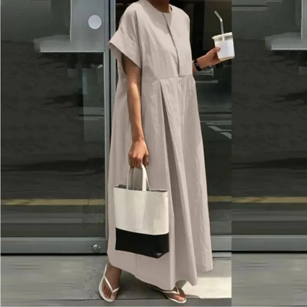 Large Size Womens L-5XL Plus Size Loose Cotton Dress Round Neck Solid Color Long Dress College Style Short Sleeved Loose Casual 250813