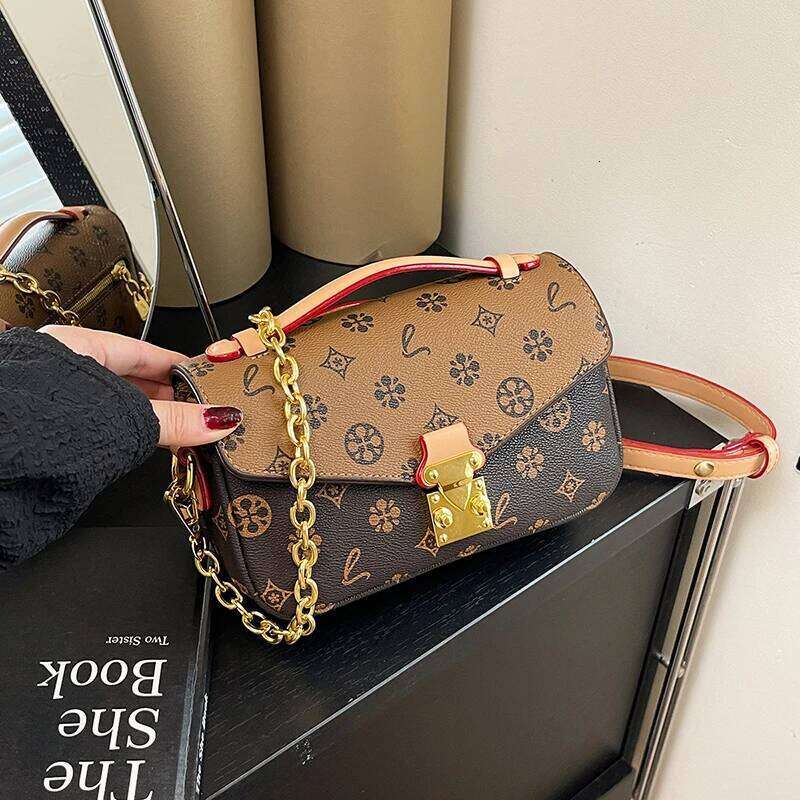 Hot Selling Popular Women's Shoulder Bag Leather Crossbody Messenger Tote Elegant Designer Bags