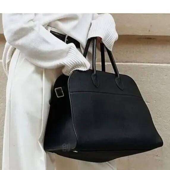 Handbag Tote Commuter Leather Large Capacity Computer Bag White Soft Breathable Handbags Traveling bag