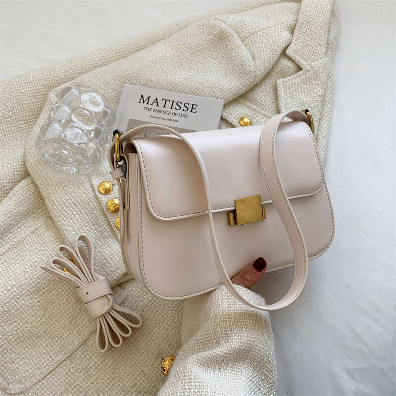 New Daily Solid Color Simple Saddle Korean Style Trend High-Quality Women's Crossbody Gift Bag