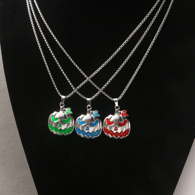 New Hot-Selling Halloween Face Oil-Drip Pumpkin Necklace for Women, Unique High-End Horror Ghost Jewelry