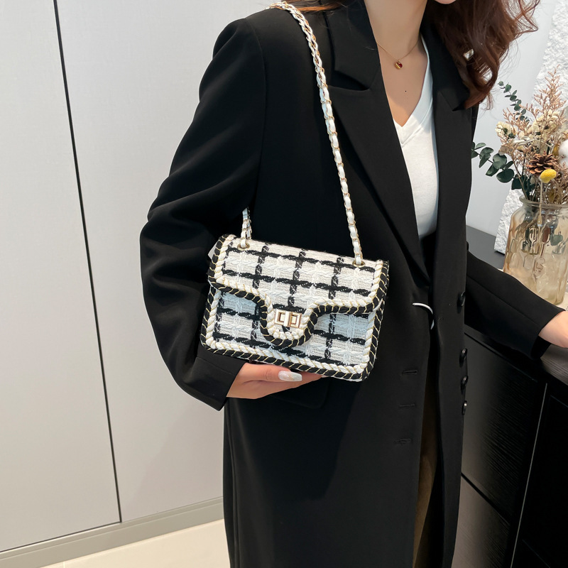 Luxury Brand Designer Bag New Style Plaid Woven Women's Bag Korean Version Ins Style Retro Fashion Single Shoulder Bag Chain Small Square Bag