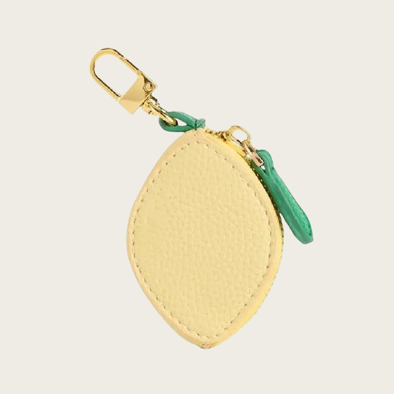 Classical chain pouch charm keychain wallet mini zipper coin purse earphone bag key ring pink strawberry peach pendant birthday gift 111