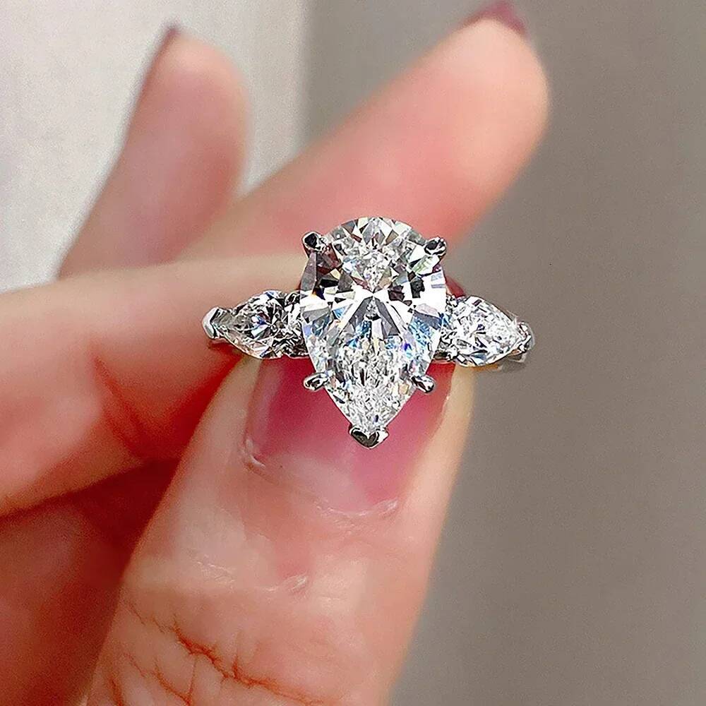1/2/3/6Carat Pear Cut Moissanite Diamond Engagement Rings for Women 925 Sterling Silver 3-stone Waterdrop Shape Wedding Ring