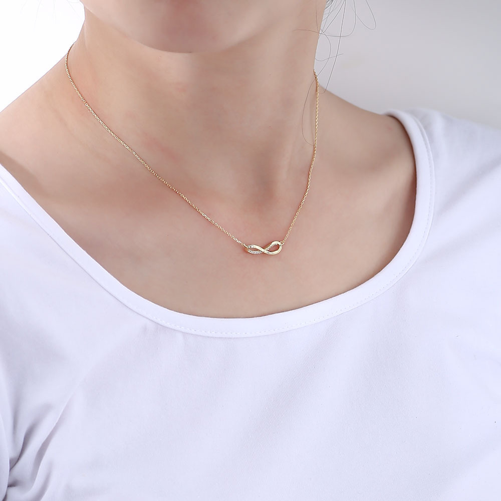 Sier Inlaid Dia Mobius Strip Pendant Necklace for Women, Minimalist Style, Niche Design, Collarbone Chain