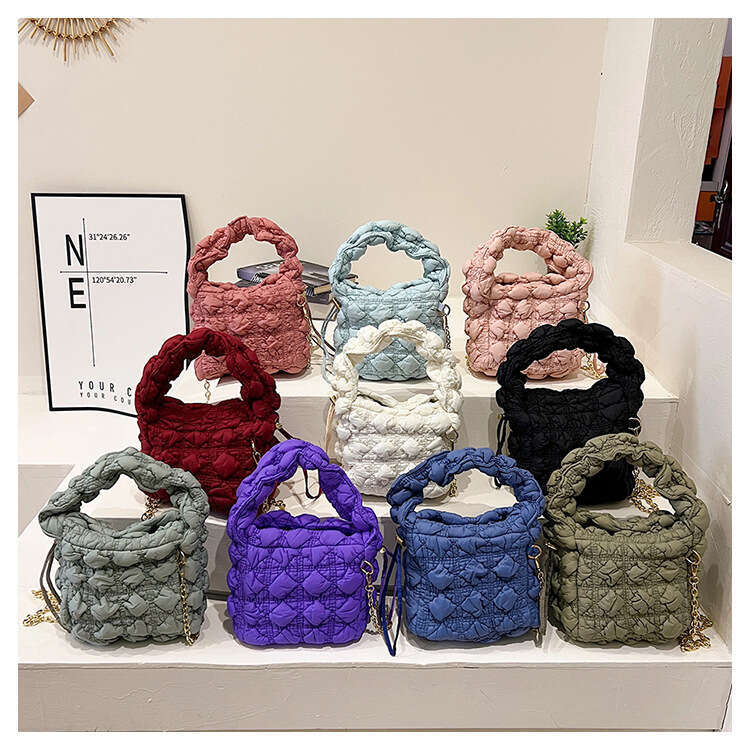 Korean New Cloud Women's 2023 Casual Shoulder Fashion Bubble Pleated Down Jacket Underarm Bag
