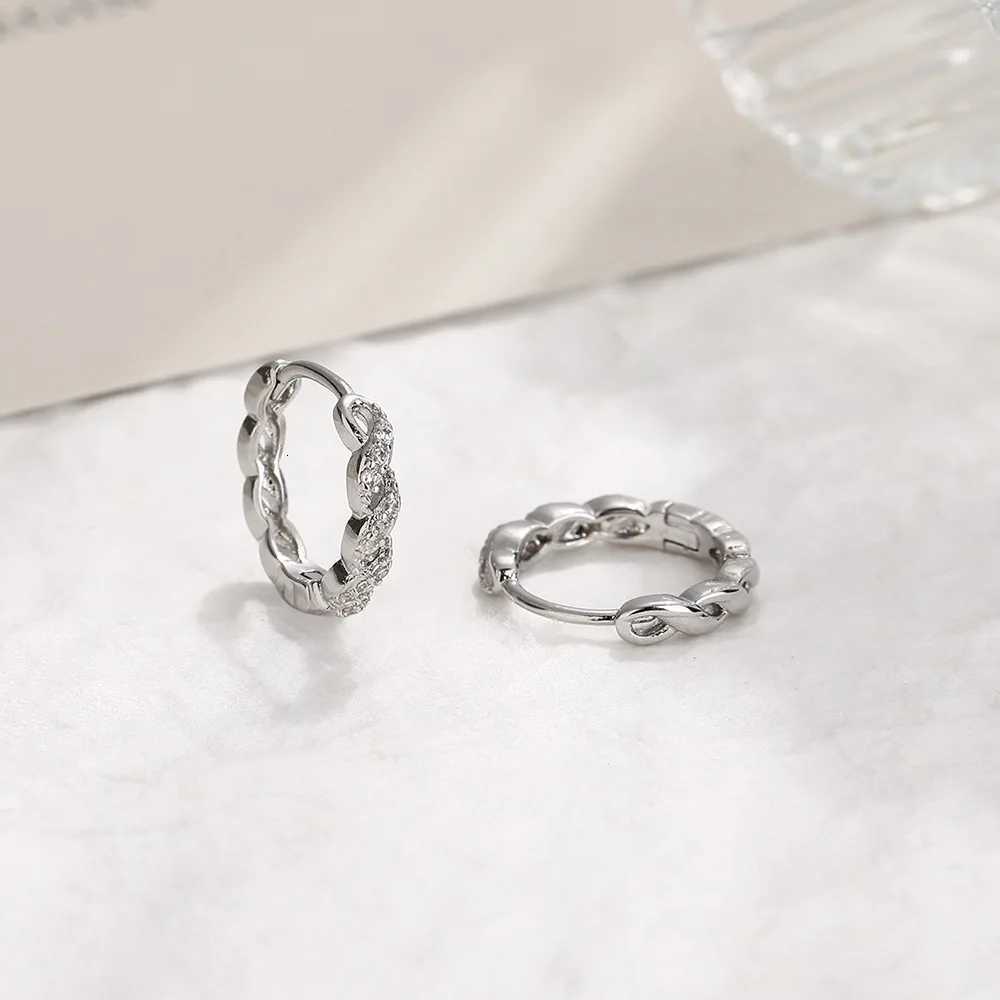 Real 925 Sterling Silver Irregular Zirconia Hoop Earrings for Women Fine Jewelry Light Luxury Allergy Minimalist Accessories XJ250814