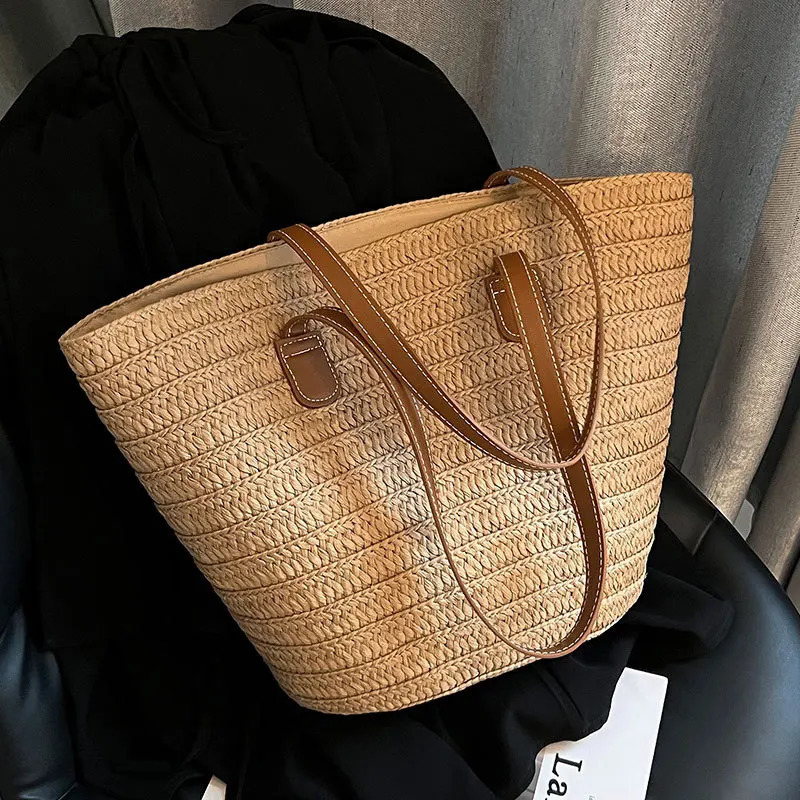 Womens Large Capacity Shoulder Bag Summer Straw Woven Basket Handbag Fashion Female er Beach Bag Bali Shopper Tote250813