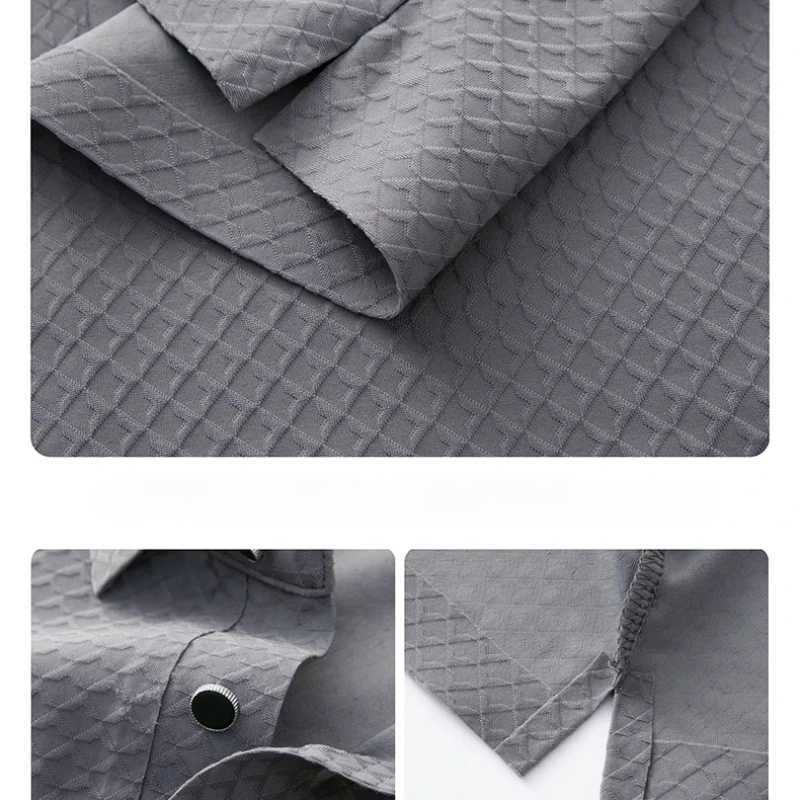 Solid Color Men T-shirt Short Sleeve Polo Shirt Lightweight Business Casual Turn-down Collar Top Men Fashion Slim Fit Pullover XJ250804