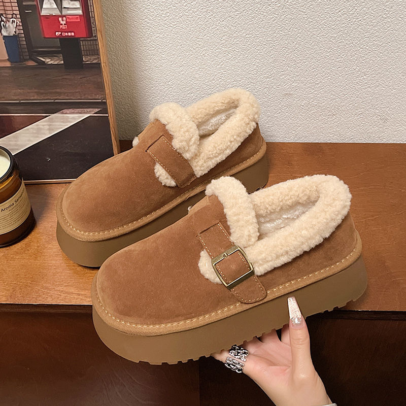 Thick soled buckle snow boots 2025s winter new style with plush insulation women's cotton shoes round toe versatile free shipping size 35-40