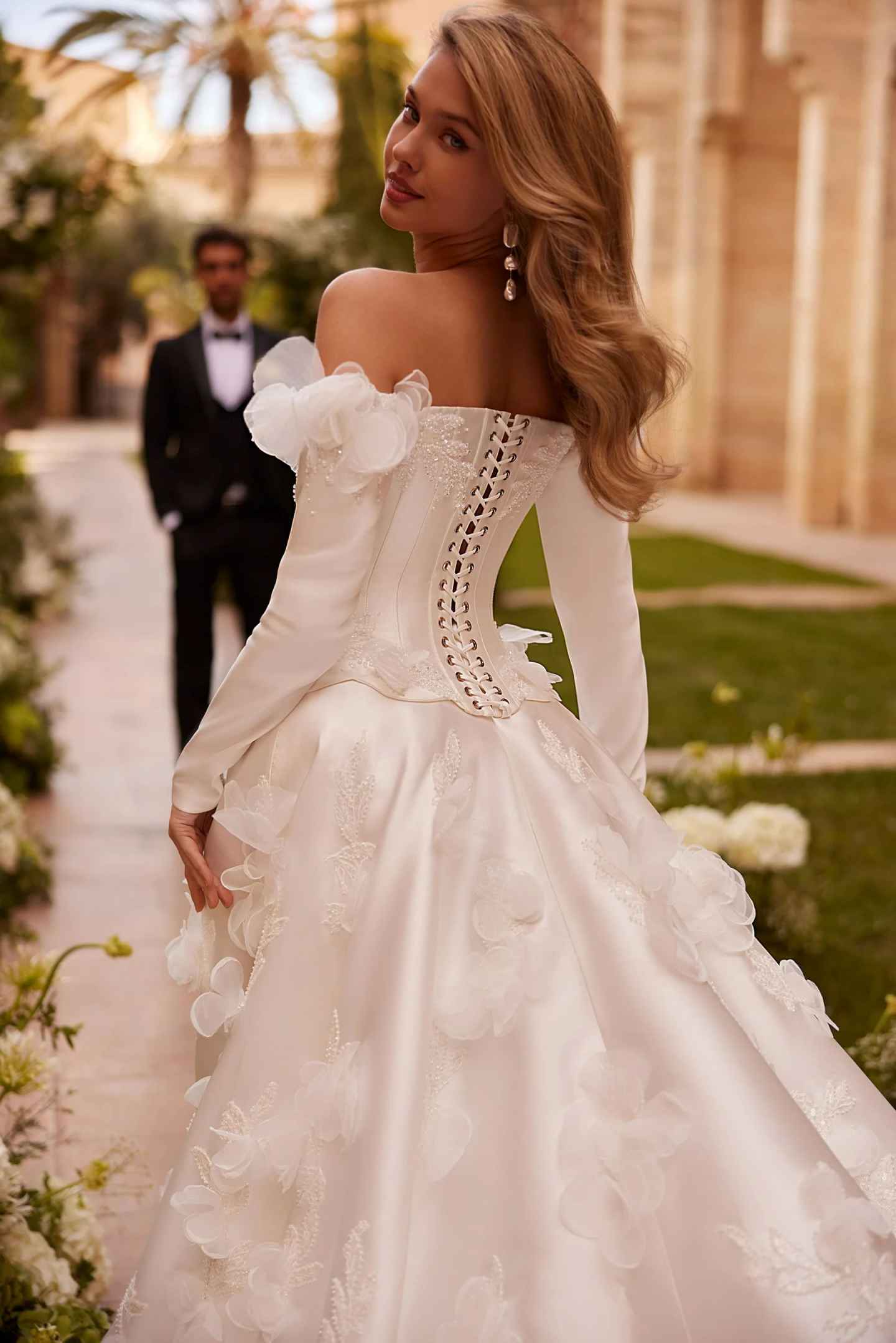 Luxurious Satin Wedding Dress Off Shoulder Long Sleeves Lace Up Beaded 3D-Flowers Ball Gown Bride Gowns Customized