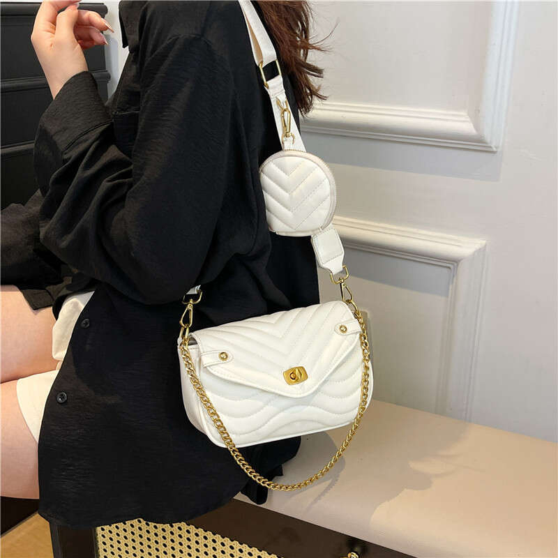 Fashion 2025 New Trendy Women's Mother-Daughter Chain Shoulder Internet Celebrity Textured Quilted Small Square Bag