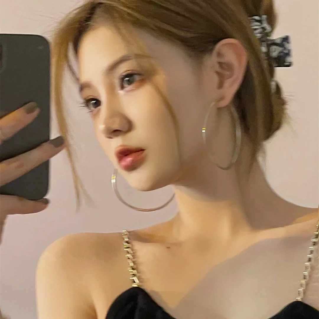 Large Circle Hoop Earring Gold Silver Color for Women Round Earrings Hoops Ear Rings Women Girl Birthday Jewelry Party Club Gift XJ250814