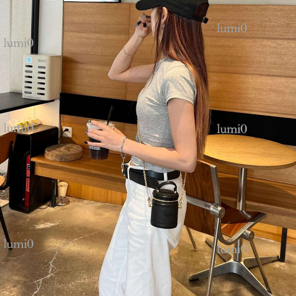 Donkey House Same Style Fortune Mini Bucket First Layer Cowhide Exquisite Coin Purse Red Fashion Earphone Storage Bag