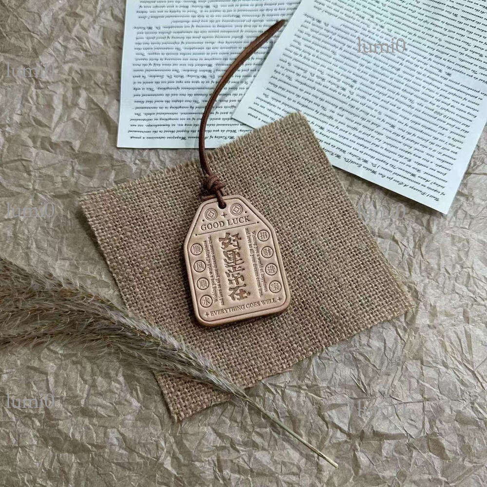 New Cowhide Bag Tree Paste Leather Rope Wedding Celebration Meaning Souvenir Car Pendant