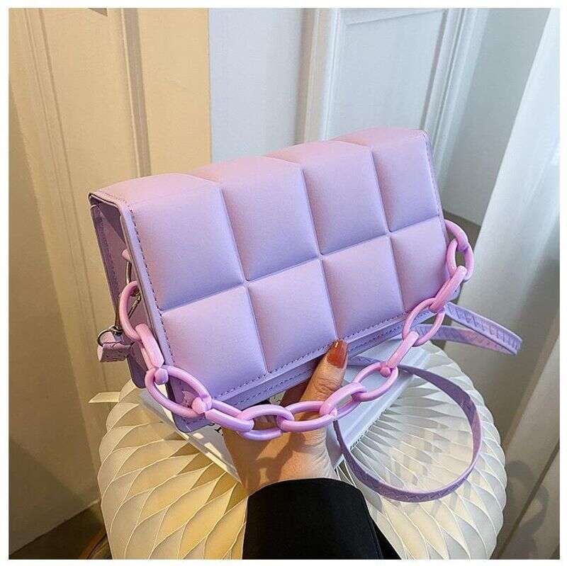 Niche Design High-end Chain Bag Foreign Style One-shoulder Small square 2023 new popular chain Messenger bag