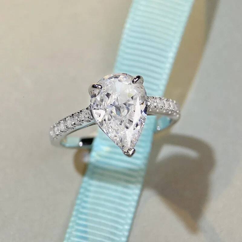 NKHOG 4Carat Pear Cut Moissanite Ring 925 Sterling Silver 18K Gold Plated Water Drop Diamond Women Wedding Band Jewelry Gift GRA