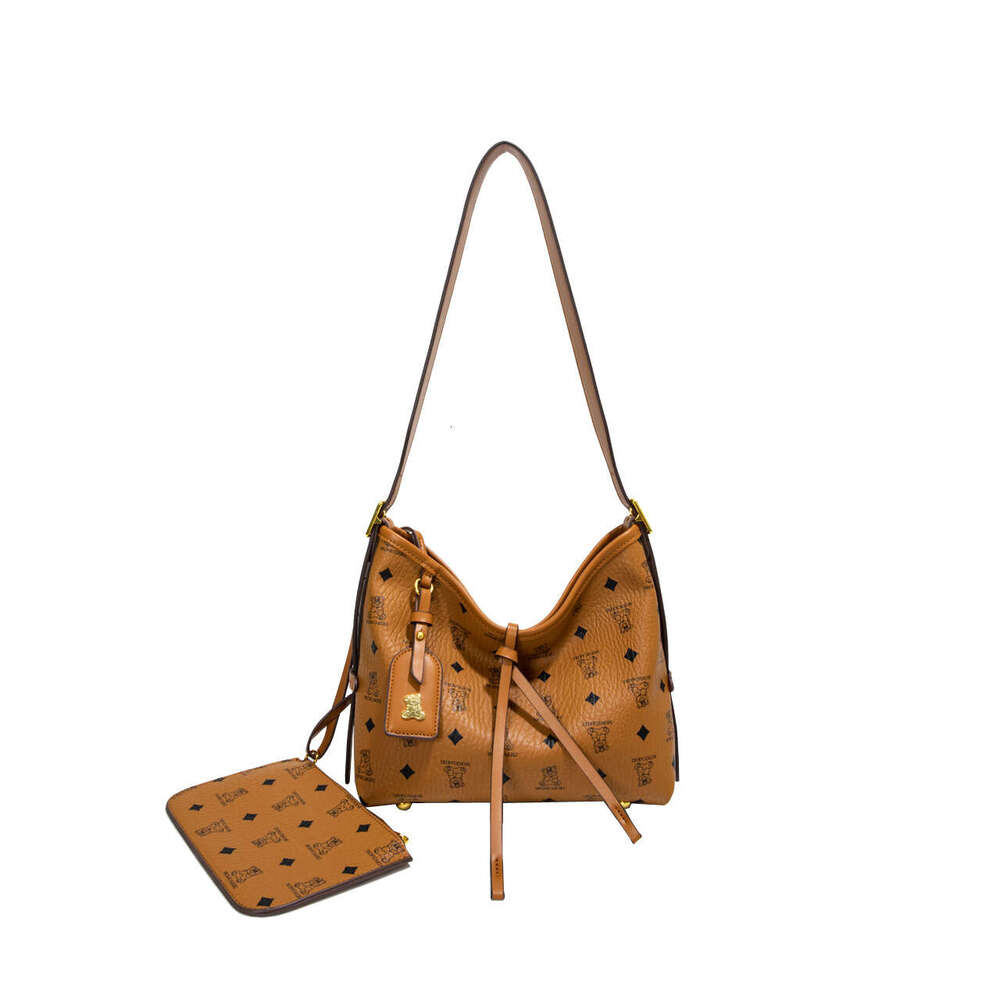 Chic This Monica Year's Trend Airport Tote Bag for Women Stylish Fashion Niche Commuting Large Capacity Shoulder Crossbody