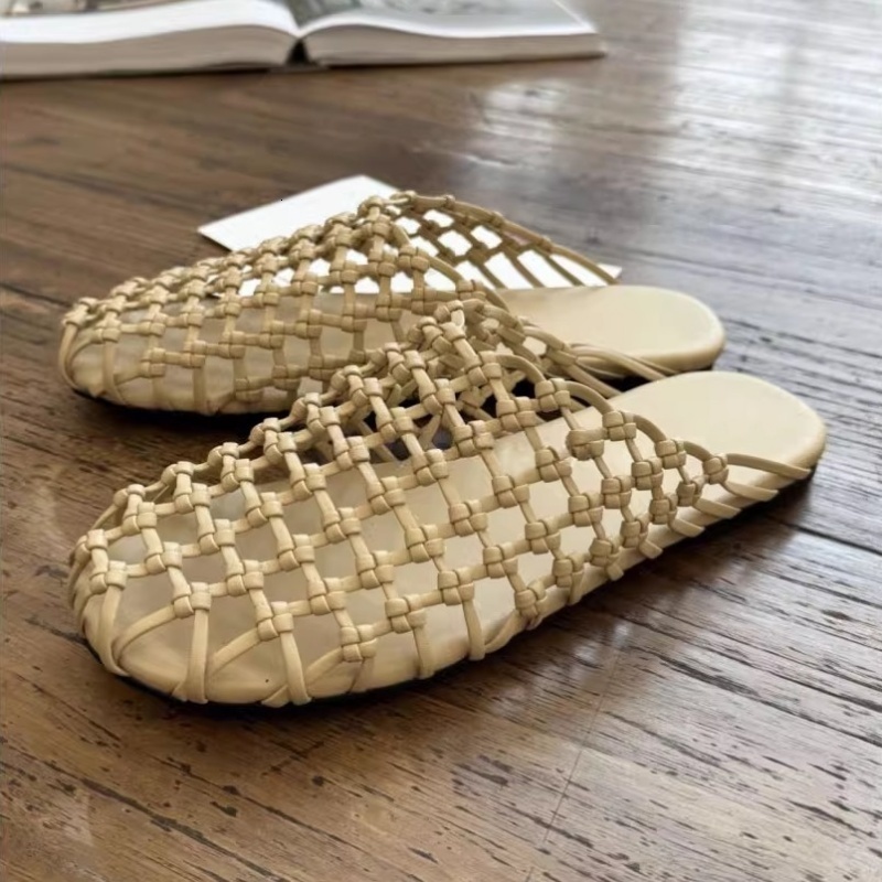 Woman Sandals Mules Sheepskin Hand-woven Mesh Breathable Hollow Fishing Net Flat-bottomed Half-slippers For Women For Summer Outdoor Round Toe Solid C