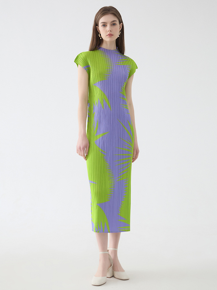 FF18013 Summer sleeveless half-high collar dress women's medium-length simple slim pleated bottoming skirt