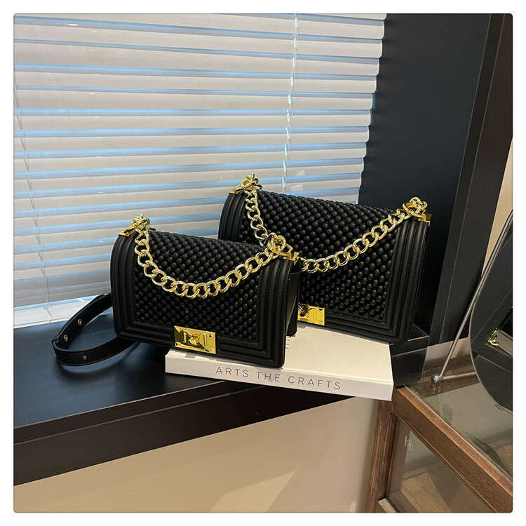 Designer bag Luxury bag Shoulder Crossbody 2025 Fashion Versatile Hot Mom Quilted Chain pearl Bag