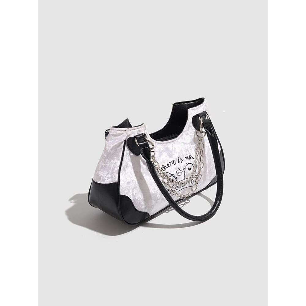 2025 New Sweet Cool Wind Saddle Niche Hottie Tote Armpit Hundred Commuter Single Slant Shoulder Bag