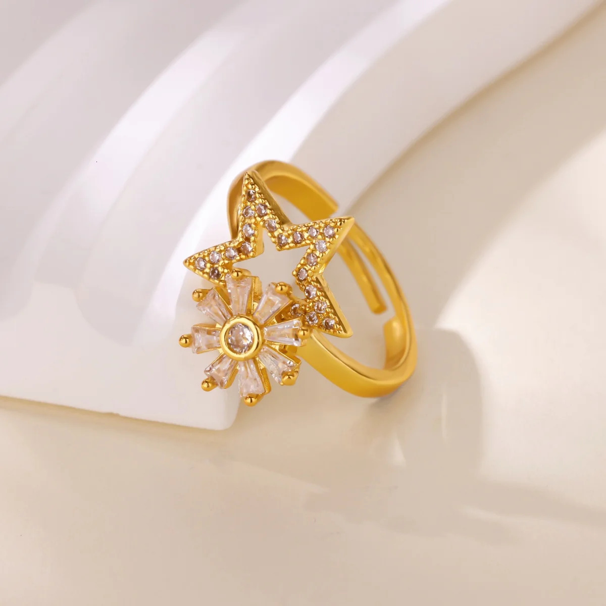 Zircon Rotatable Star Flower Windmill Ring for Women Stainless Steel Gold Color Wedding Couple Jewelry anillos 250811