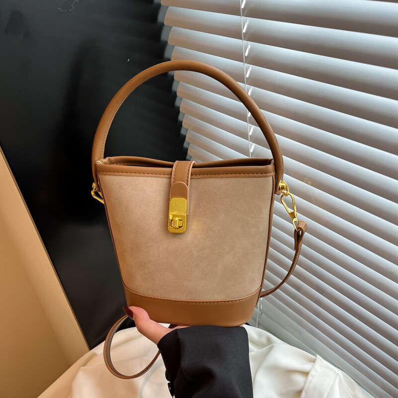 2025 Designer bag Luxury bag High-End Fashion Handbag For Women Bucket Crossbody Shoulder Bag