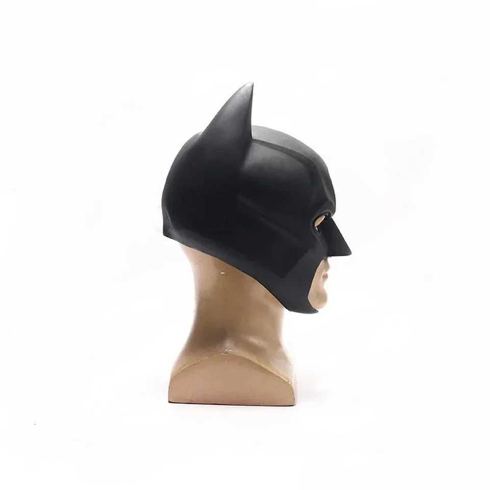 Batman Mask Headgear Latex Material Adult Halloween Cosplay Props Bruce Wayne Full Head Mask Masquerade Camouflage Party Costume Y250814