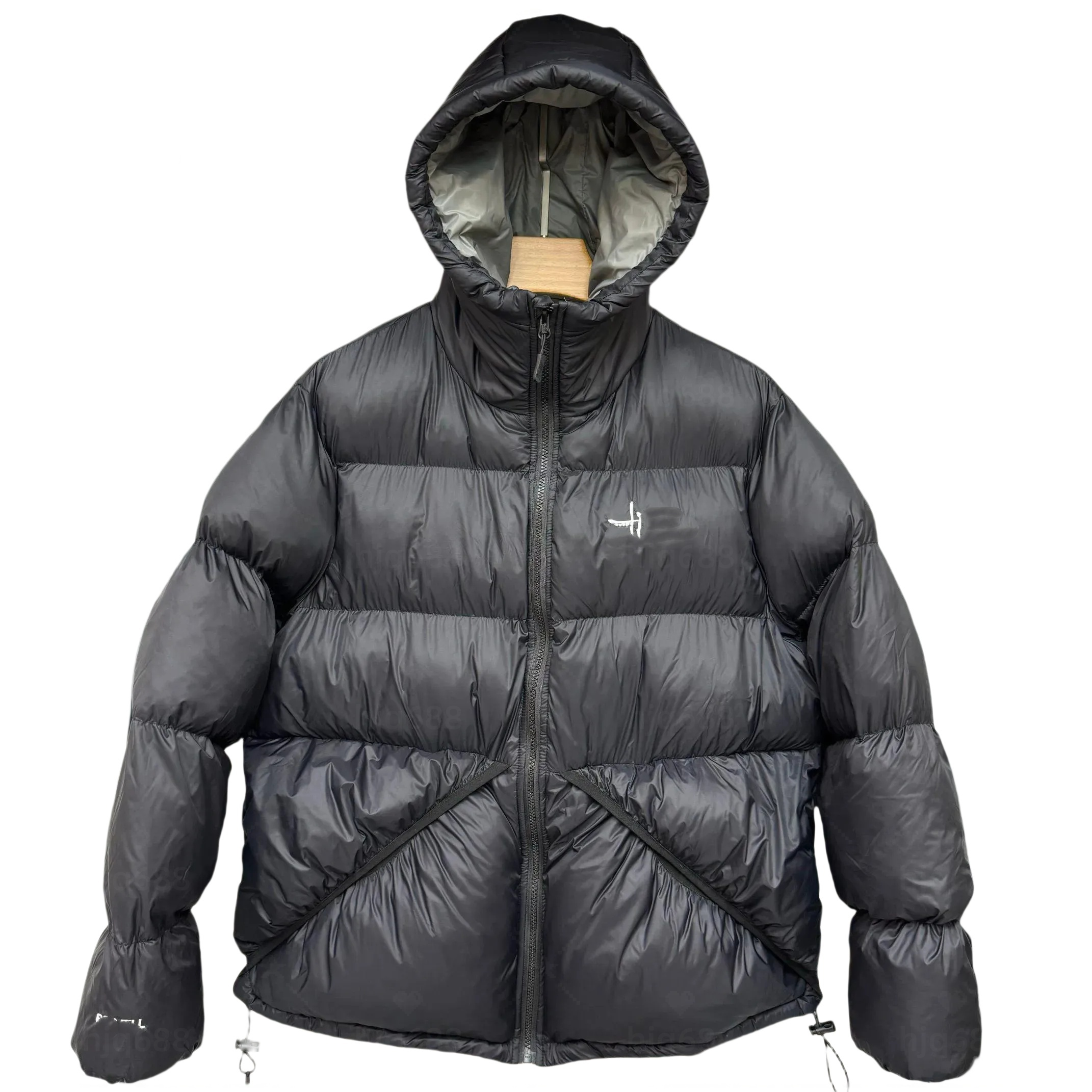 Waterproof Designer Puffer Jacket - Hooded Embroidered Thick Winter Down Coat with Zip & Two-Tone Design Bread Jacket puffer jacket coat winter jacket men fashion