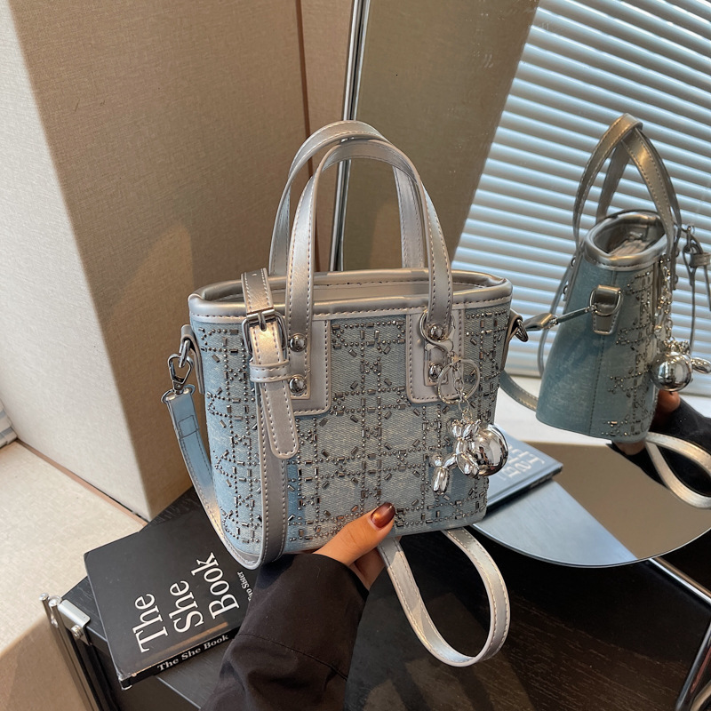 Free Shipping Designer Denim Sequin Bucket Bag New Heavy Craftsmanship High-end Luxury Women's Handbag American Fashion Single Shoulder Crossbody