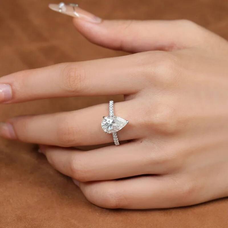 NKHOG 4Carat Pear Cut Moissanite Ring 925 Sterling Silver 18K Gold Plated Water Drop Diamond Women Wedding Band Jewelry Gift GRA