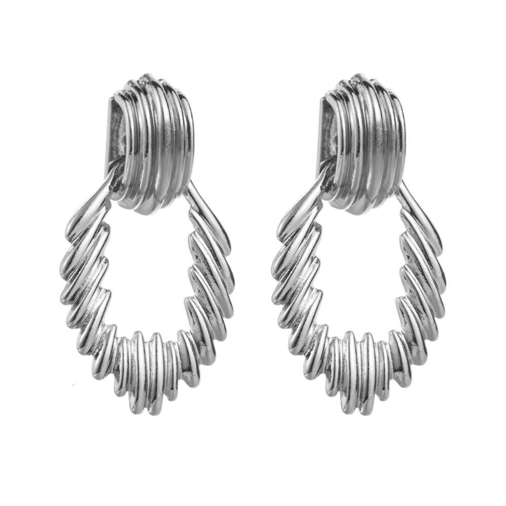 Heavy Industry Exaggerated Trend Alloy Sier Needle Women's Cool Metal Feel Earrings