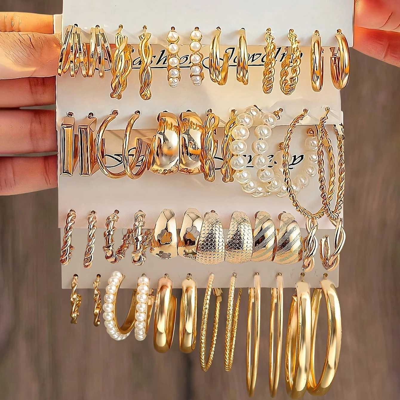 Fashion Geometric Hoop Earring Twisted Pattern Multi-Element Inlaid Imitation Pearl C-Shed Earring Womens Daily Party Jewelry XJ250814