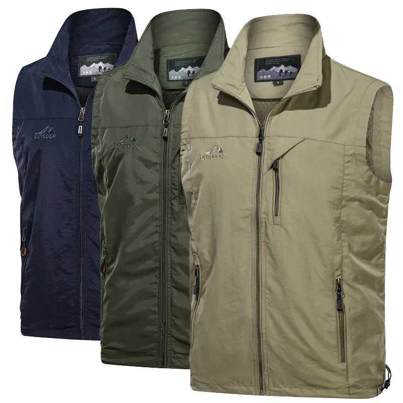 2024 Spring Multi-pocket Hiking Work Photography Vest Men Fish Vest Waterproof Breathable Waistcoat Size 6XL Y250814