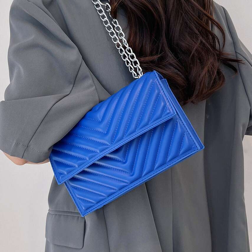 Women's Bags Embossed Quilted Fashion Simple Trendy Chain 2025 New Stylish Single Shoulder Crossbody Bag