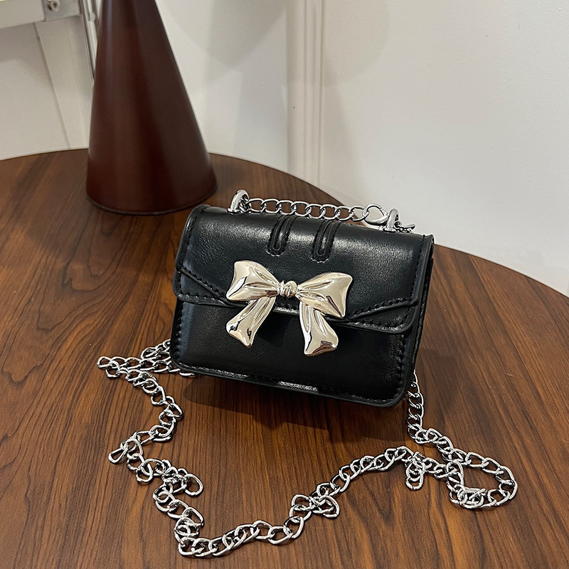 Luxury Brand Designer Bag Dropshipping Niche Bow Bag 2025 New Trendy Sweet Cool Mini Lipstick Chain Bag Crossbody Small Bag For Women
