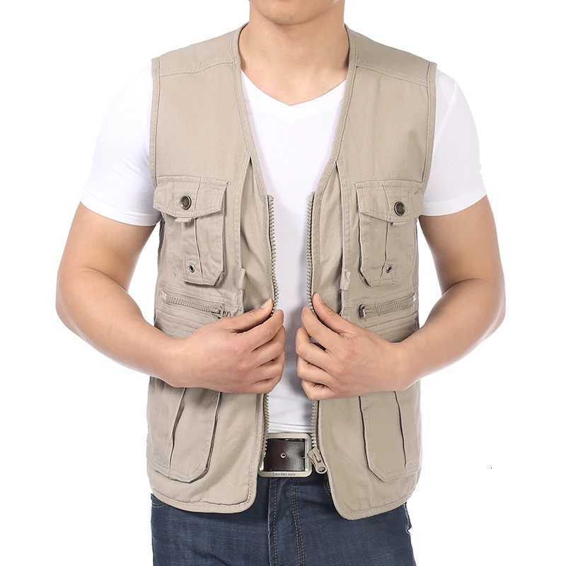 Spring Autumn Mens Casual Vest With Multi Function Kets Design Waistcoat Ma V-neck Herringbone Gits Men isure Vests 4XL Y250814