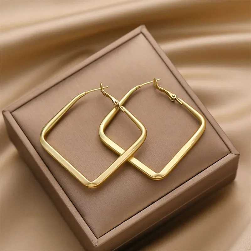 New Geometric Metal Earrings Womens Irregular Big Square Earrings Femme Hoop Earrings Fashion Jewelry Gift Earrings 2024 XJ250814