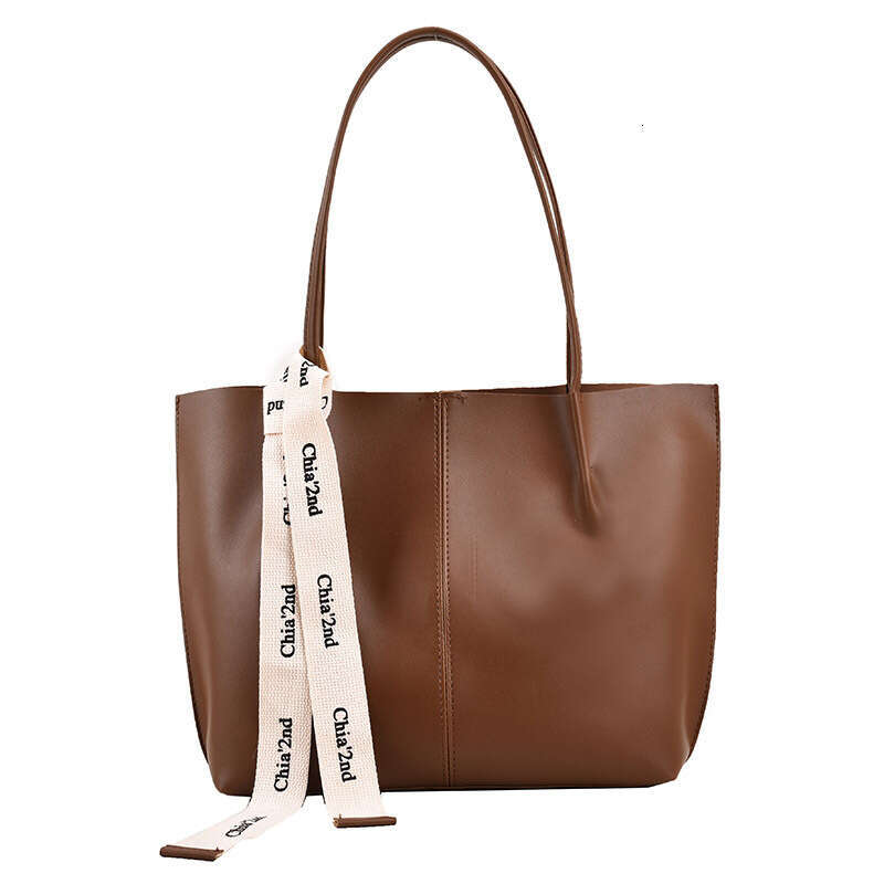 Fashionable Commuter Large Capacity 2023 New Women's High end and Western Style Versatile Shoulder Popular Tote Bag