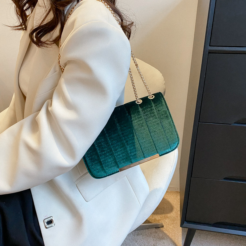 Luxury Brand Designer Bag Casual Commuting Single Shoulder Crossbody Bag For Women 2023 Spring New Fashion Simple Chain Small Square Bag