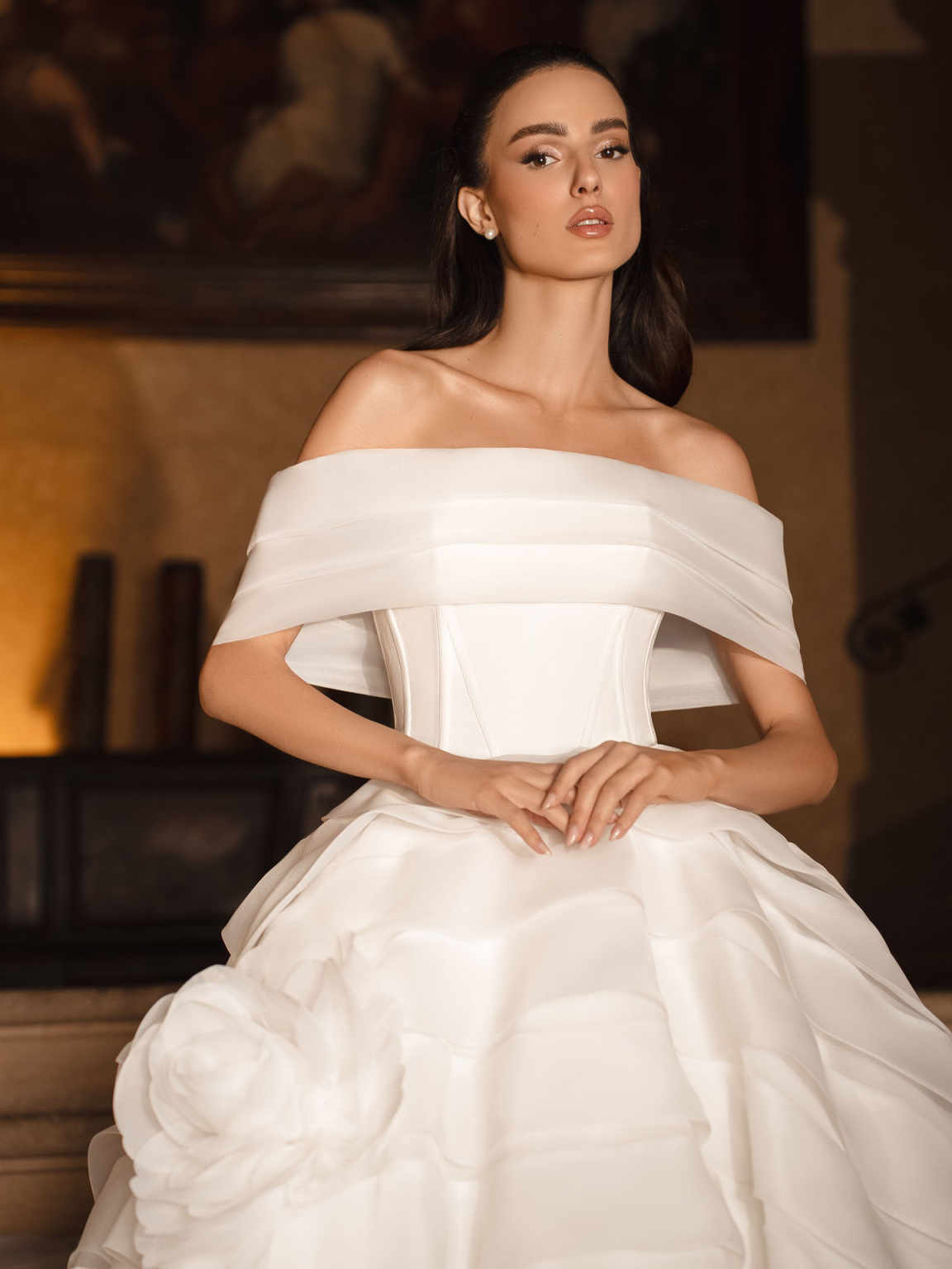 Fashion A Line Women Wedding Dress Off Shoulder Sleeveless Bridal Gowns 3D Flower Tiers Sweep Train Dress Customized vestidos de novia