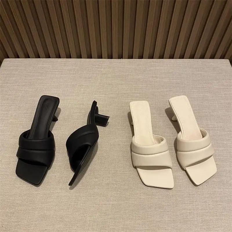 Womens Slippers Slippers Womens Summer Wear Fashion Open-toed Square Flip-flops Womens High Heels Sandals Women 250809