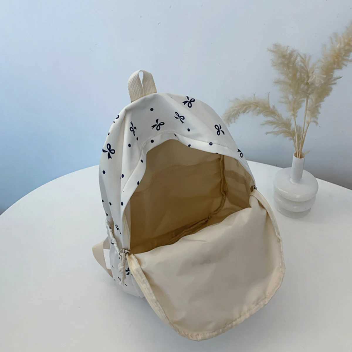 ute Bow Print Backpack for Women Quilted Reinforce Large Capacity Multi-Pocket School Bag Adjustable Straps for College Commute XJ250814