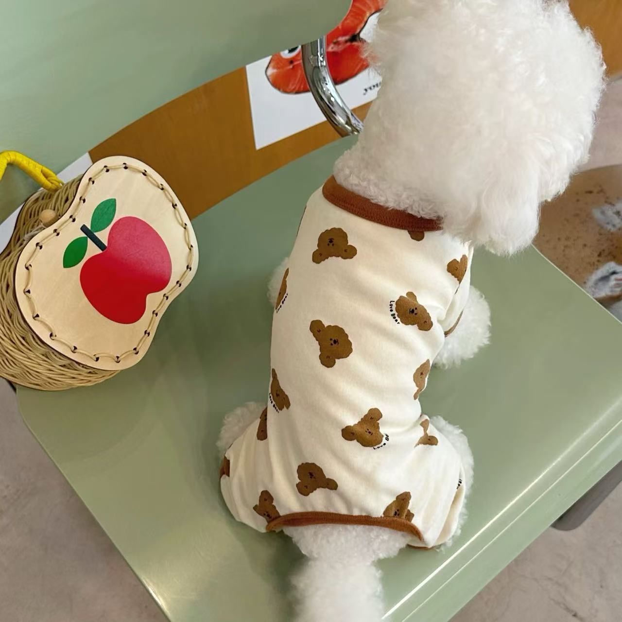 T940 Spring and autumn dog clothes small dog Bichon Teddy Schnauzer bottoming shirt cat Pomeranian autumn and winter puppy four-legged clothes