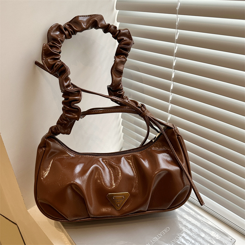 High - value super - popular niche pleated bags for women 2025 style fashionable and versatile cross - body bags hot - selling single - shoulder under