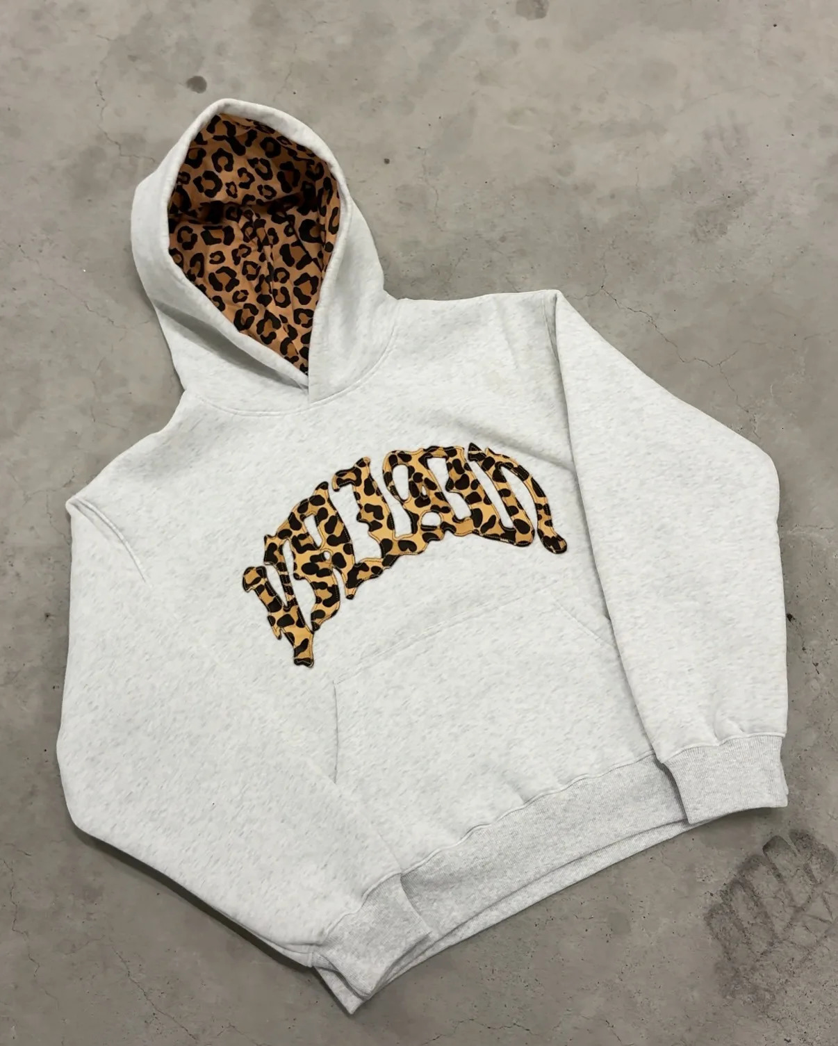 American hip-hop leopard print letter embroidery men hoodie retro Harajuku street sports suit fashionable casual sweatshirts 250813