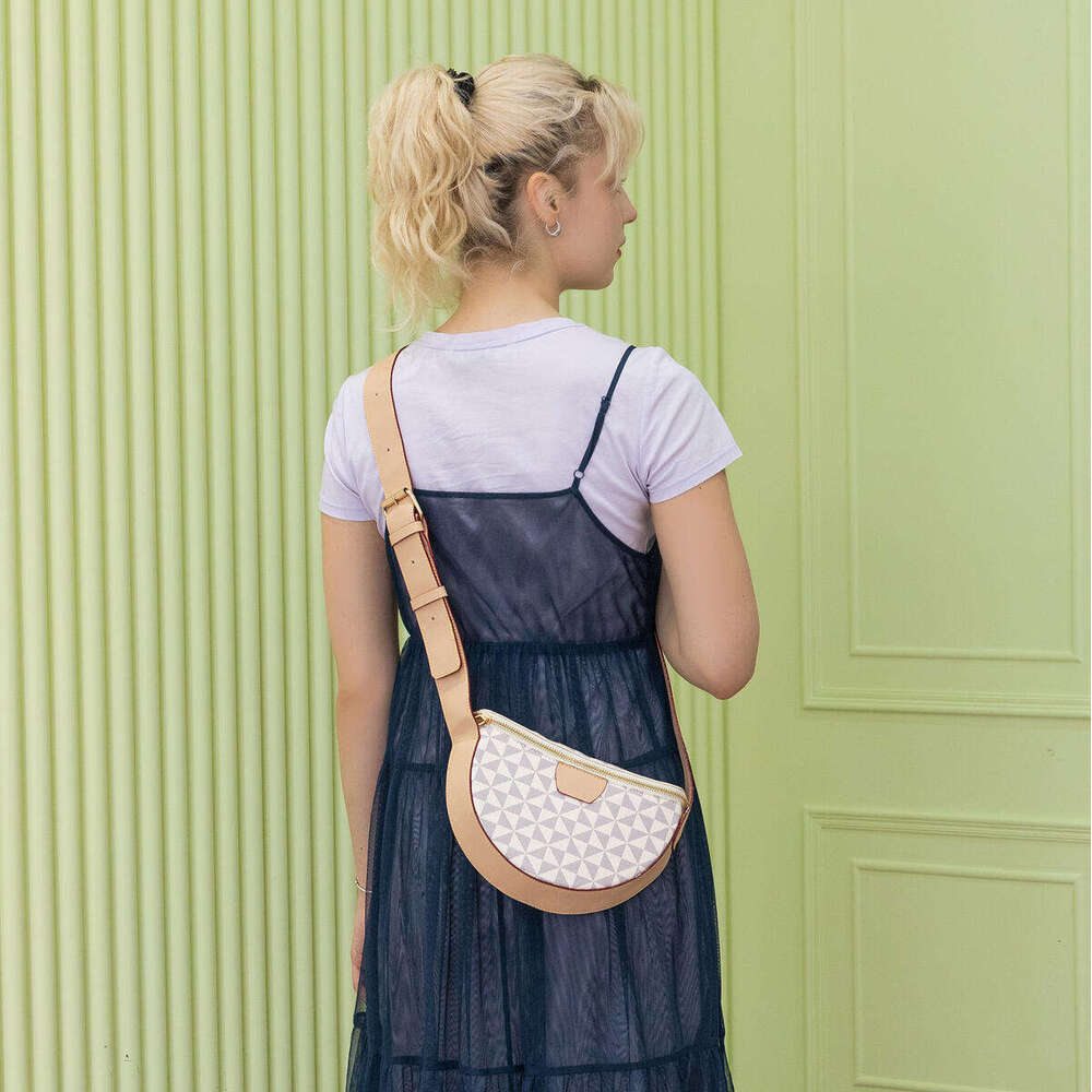 Lacel Urwebin Women's Geometric Triangle Pattern Fanny Pack Large Capacity Multi - Pocket Adjustable Strap Stylish Waist Bag for Daily Travel Spo